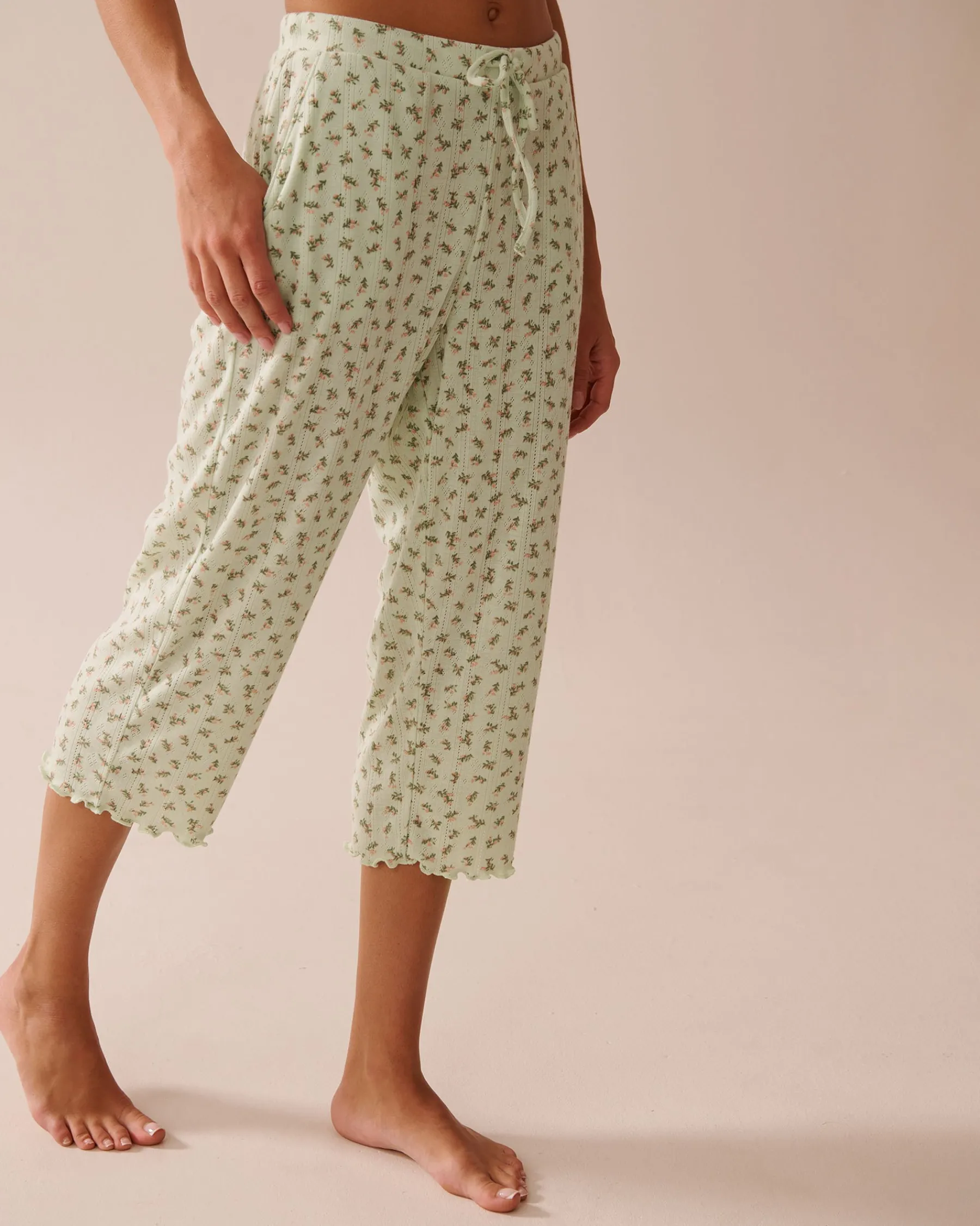 Clearance Ditsy Floral Print Lettuce Edge Pointelle Pajama Capris Bottoms