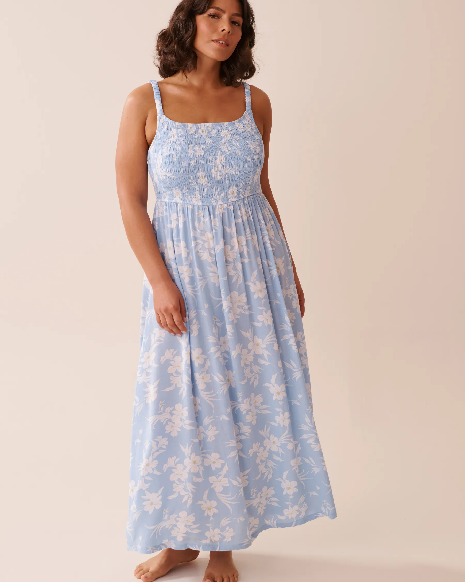 Smocked Bust Gauze Maxi Dress A Splashing Escape|Beachwear