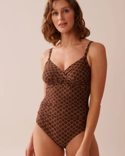 Best Crossed One-piece Swimsuit On Neutral Ground|One-pieces